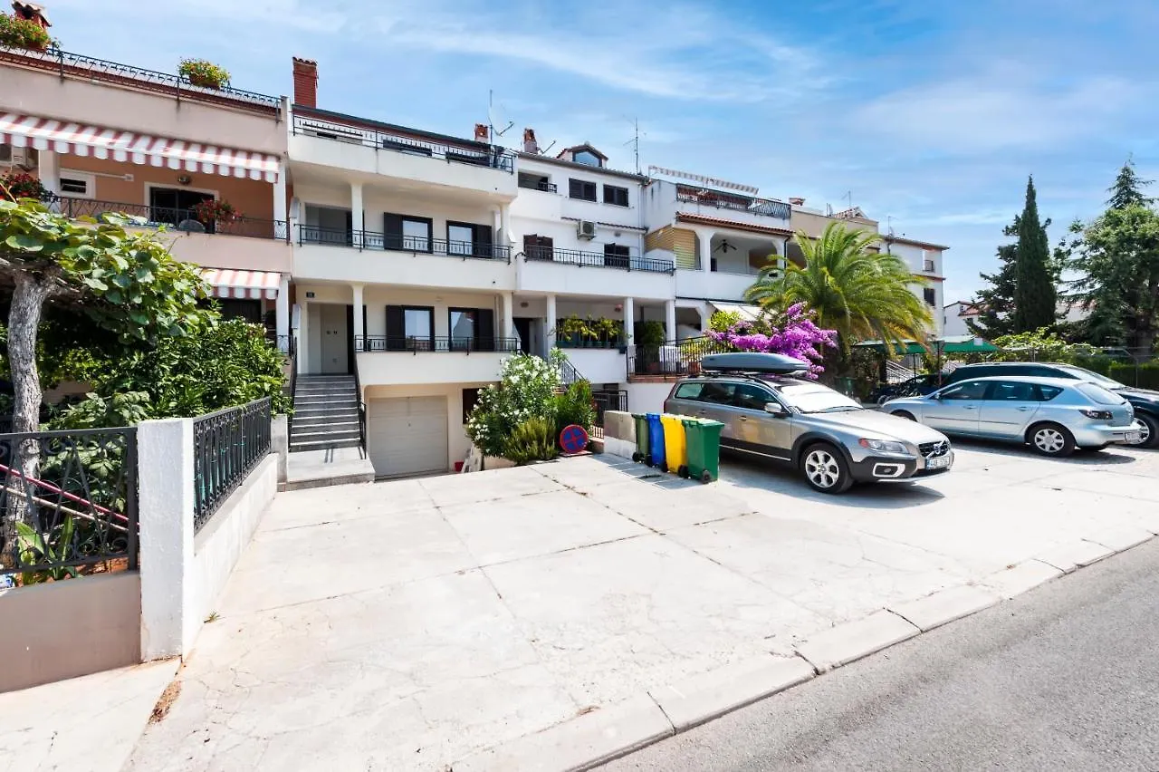 Apartments Sanja-New Renovated Rovinj